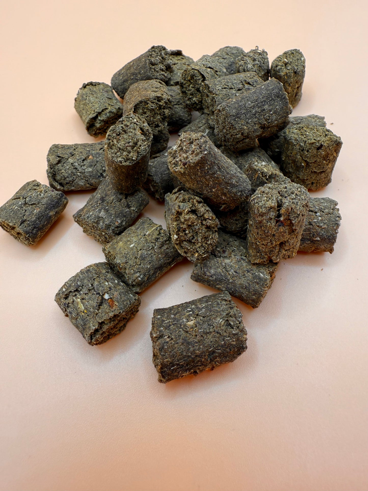 Crunchy Herbs Dog Treats - 275g