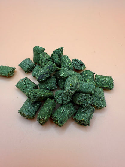 Crunchy Seaweed & Spirulina Dog Treats - 260g