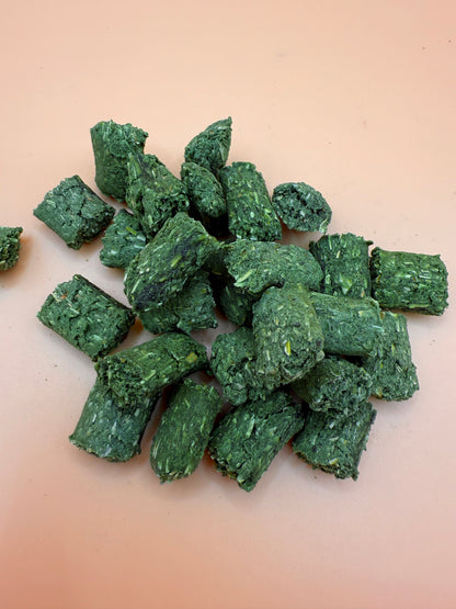 Crunchy Seaweed & Spirulina Dog Treats - 260g